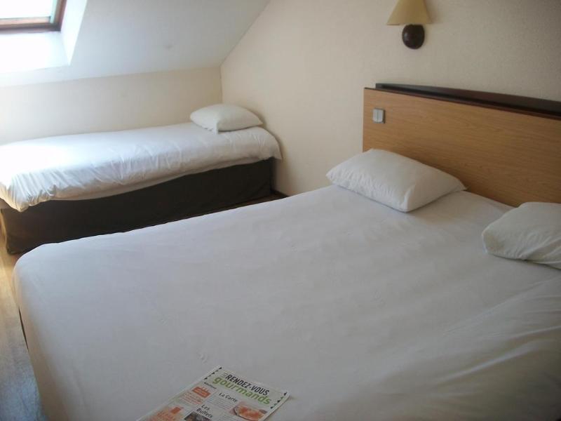 Kyriad Tarbes Bastillac Екстериор снимка